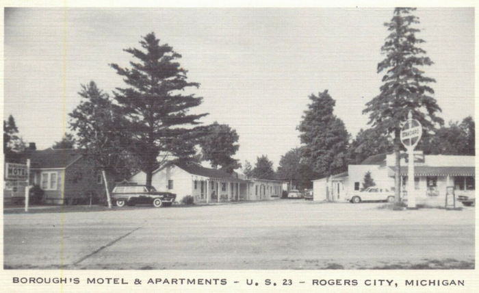 Boroughs Motel & Apartments (Rogers City Tourist Court) - Old Postcard (newer photo)